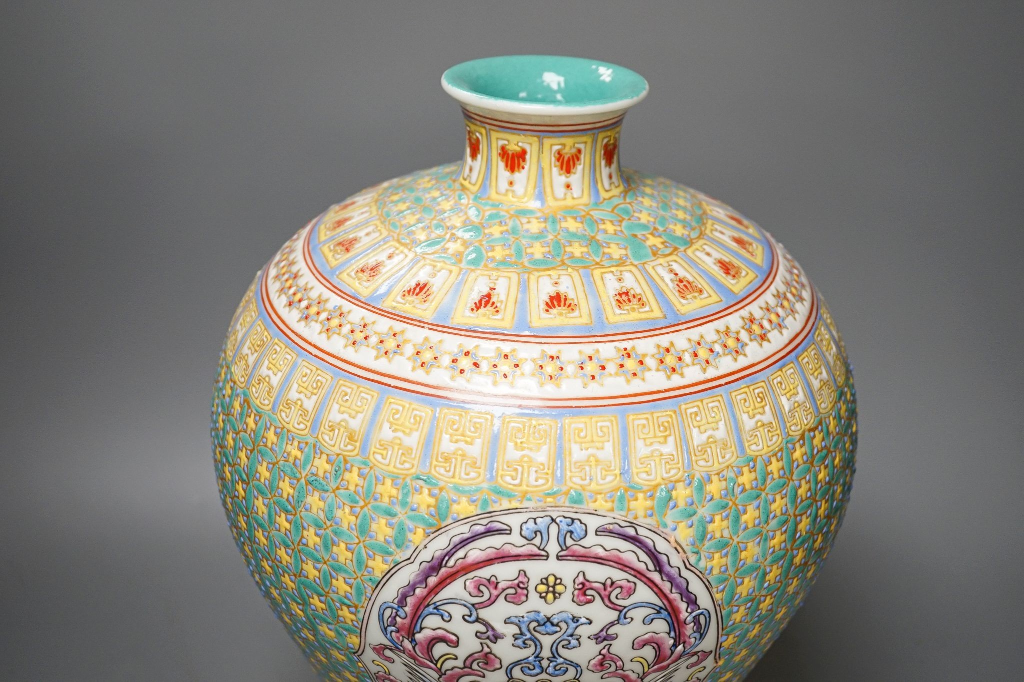 A Chinese enamelled porcelain meiping, 39cm